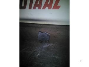 Gebruikte Stelmotor inlaatspruitstuk Mercedes ML II (164/4JG) 3.0 ML-320 CDI 4-Matic V6 24V Prijs € 50,00 Margeregeling aangeboden door EU Engines & Parts BV