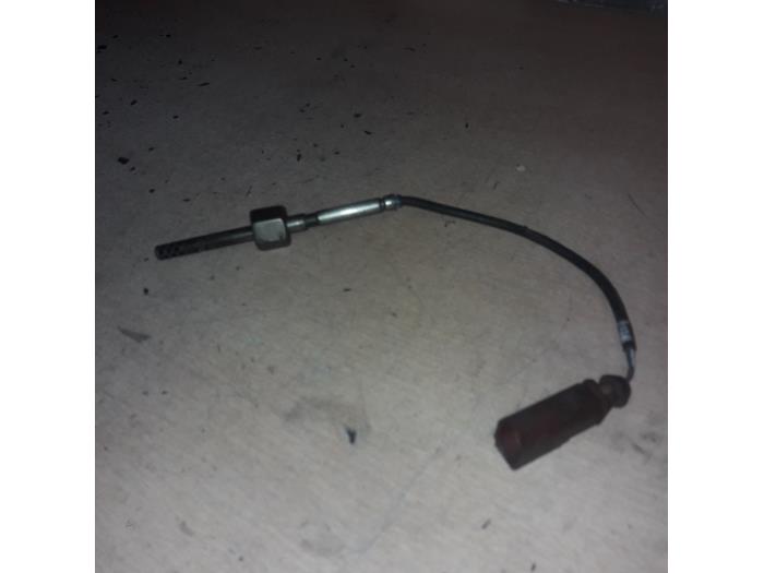 Uitlaat temperatuursensor van een Volkswagen Crafter 28/30/32/35 MWB 2006