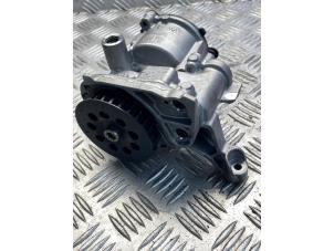 Gebruikte Oliepomp Volkswagen Crafter (SY) 2.0 TDI Prijs € 121,00 Inclusief btw aangeboden door EU Engines & Parts BV