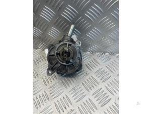 Gebruikte Vacuumpomp (Diesel) Mercedes Vito (639.6) 2.2 109 CDI 16V Prijs € 35,00 Margeregeling aangeboden door EU Engines & Parts BV