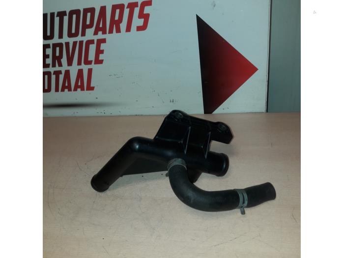 Gebruikte Waterpijp Mercedes Sprinter 3,5t (906.73) 316 CDI 16V 4x4 Prijs € 24,20 Inclusief btw aangeboden door EU Engines & Parts BV