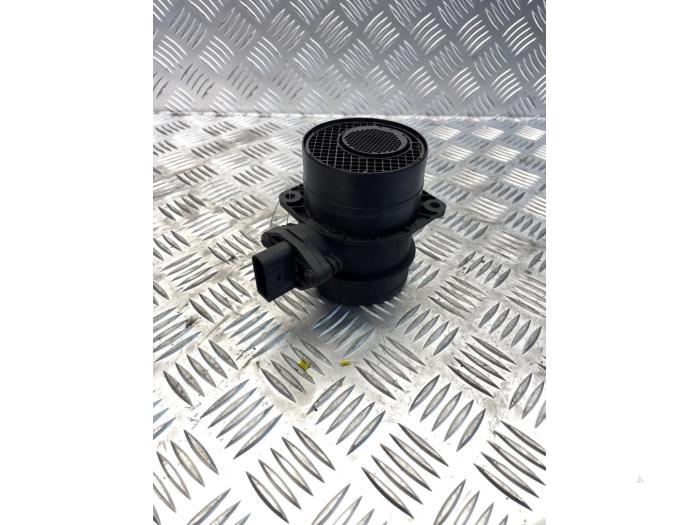 Gebruikte Luchtmassameter Seat Leon (1P1) 2.0 TDI DPF Prijs € 20,00 Margeregeling aangeboden door EU Engines & Parts BV