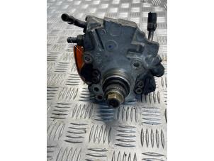 Gebruikte Brandstofpomp Mechanisch Mercedes A (W176) 2.2 A-200 CDI, A-200d 16V Prijs € 100,00 Margeregeling aangeboden door EU Engines & Parts BV