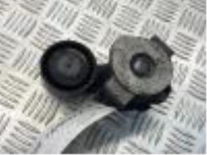 Gebruikte Spanrol Multiriem Peugeot Boxer (U9) 2.2 HDi 100 Euro 4 Prijs € 35,00 Margeregeling aangeboden door EU Engines & Parts BV