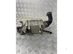 Gebruikte Intercooler BMW 7 serie (F01/02/03/04) 750i,Li xDrive V8 32V Prijs € 70,00 Margeregeling aangeboden door EU Engines & Parts BV