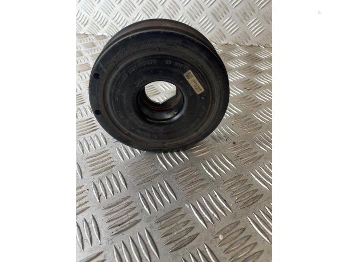 Gebruikte Krukas Poelie Renault Trafic (1FL/2FL/3FL/4FL) 1.6 dCi 140 Twin Turbo Prijs € 50,00 Margeregeling aangeboden door EU Engines & Parts BV