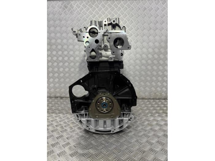 Motor van een Nissan NV 400 (M9J) 2.3 dCi 125 16V 2013