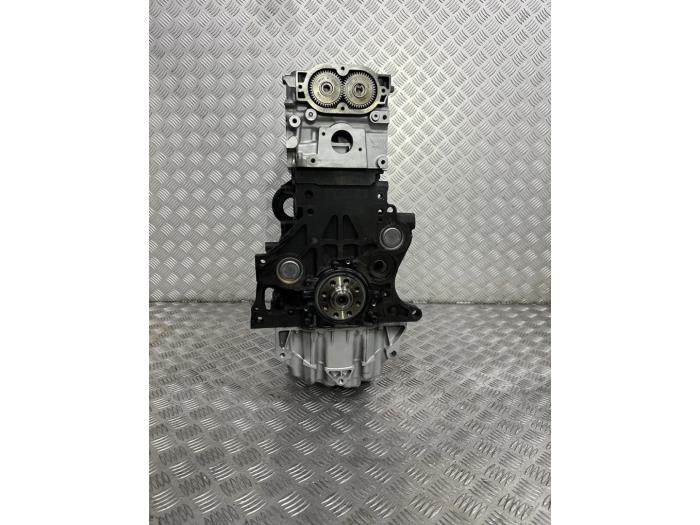 Motor van een Volkswagen Transporter T6 2.0 TDI 204 2024