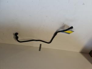 Gebruikte Brandstofleiding BMW 3 serie (E93) 320i 16V Prijs € 37,00 Margeregeling aangeboden door PartsZone24