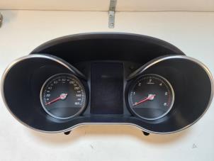 Gebruikte Kilometerteller KM Mercedes C (W205) C-220 2.2 CDI BlueTEC, C-220 d 16V Prijs € 112,00 Margeregeling aangeboden door PartsZone24