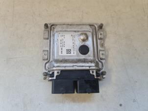 Gebruikte Boordcomputer Volkswagen Up! (121) 1.0 12V 60 Prijs € 74,00 Margeregeling aangeboden door PartsZone24