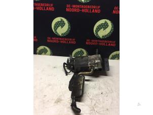 Gebruikte Kachel Verwarmingselement Mazda 5 Prijs € 100,00 Margeregeling aangeboden door Auto Demontage Vijfhuizen