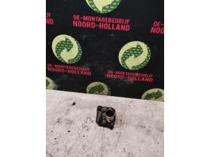 Gebruikte Gasklephuis Renault Trafic Prijs € 40,00 Margeregeling aangeboden door Auto Demontage Vijfhuizen