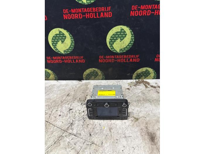 Gebruikte Regelunit Multi Media Volkswagen Polo Prijs € 140,00 Margeregeling aangeboden door Auto Demontage Vijfhuizen