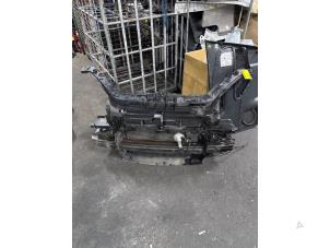 Gebruikte Voorfront Ford Fusion Prijs € 180,00 Margeregeling aangeboden door Auto Demontage Vijfhuizen