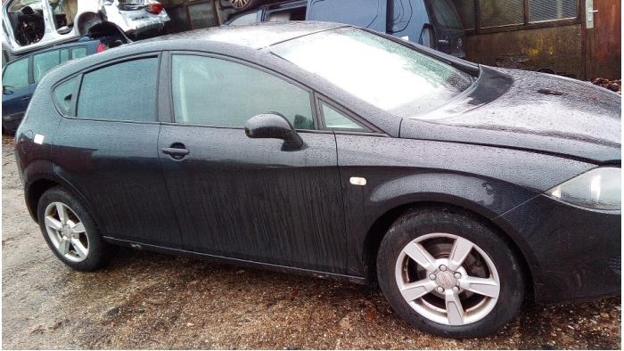 Seat Leon 1.6 Sloopvoertuig (2007, Zwart)