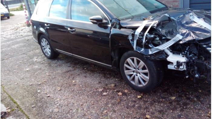 Volkswagen Passat Variant 1.4 TSI 16V Sloopvoertuig (2011, Zwart)