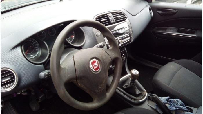 Fiat Bravo 1.4 16V Sloopvoertuig (2010, Zwart)