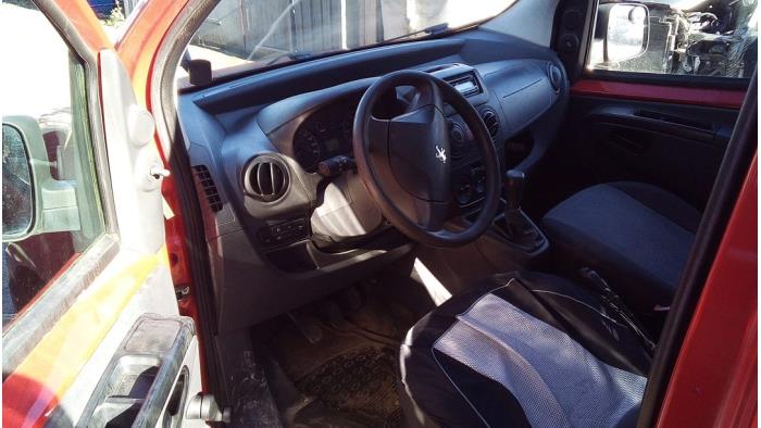 Peugeot Bipper 1.4 HDi Sloopvoertuig (2009, Graniet)