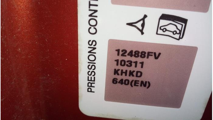 Peugeot Partner Tepee 1.6 VTI 16V Phase 1 Sloopvoertuig (2011, Oranje)