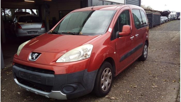 Peugeot Partner Tepee 1.6 VTI 16V Phase 1 Sloopvoertuig (2011, Oranje)