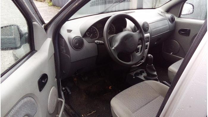 Dacia Logan MCV 1.6 16V Sloopvoertuig (2008, Grijs)