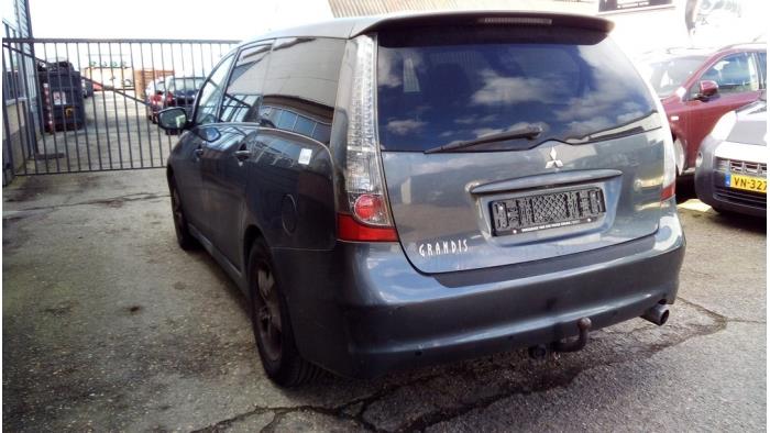 Mitsubishi Grandis 2.4 16V MIVEC Sloopvoertuig (2006, Grijs)
