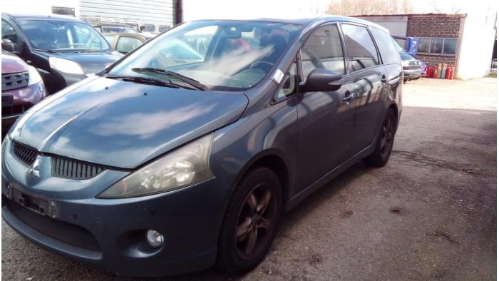 Mitsubishi Grandis 2.4 16V MIVEC Sloopvoertuig (2006, Grijs)