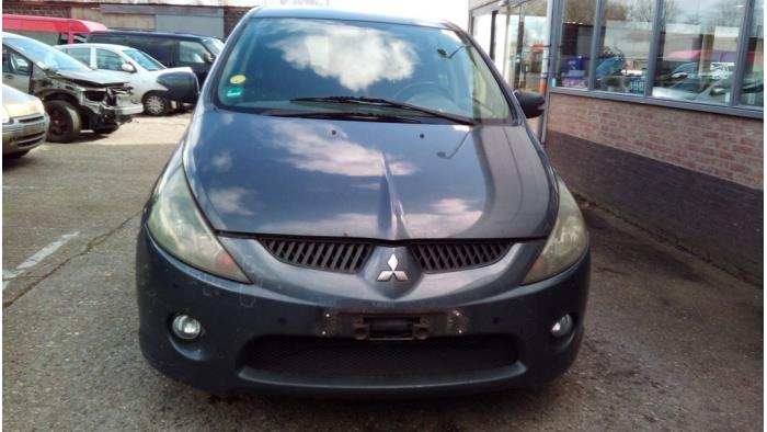 Mitsubishi Grandis 2.4 16V MIVEC Sloopvoertuig (2006, Grijs)