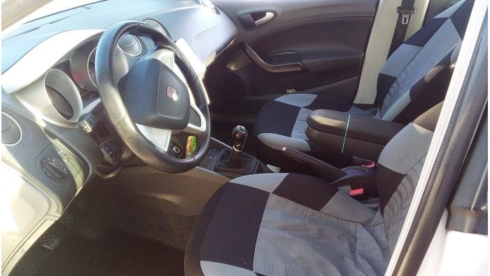 Seat Ibiza IV 1.2 TDI Ecomotive Sloopvoertuig (2011, Wit)