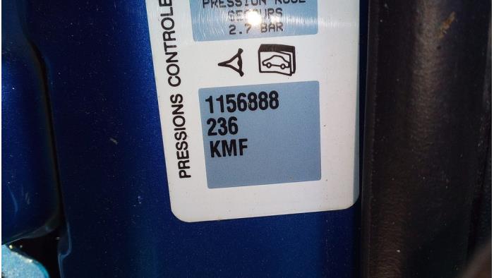 Citroen C4 Berline 1.6 16V VTi 120 Sloopvoertuig (2008, Blauw)