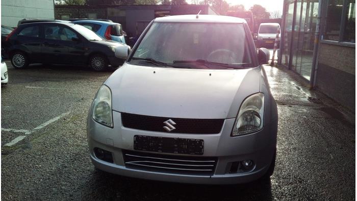 Suzuki Swift 1.5 VVT 16V Sloopvoertuig (2006, Grijs)
