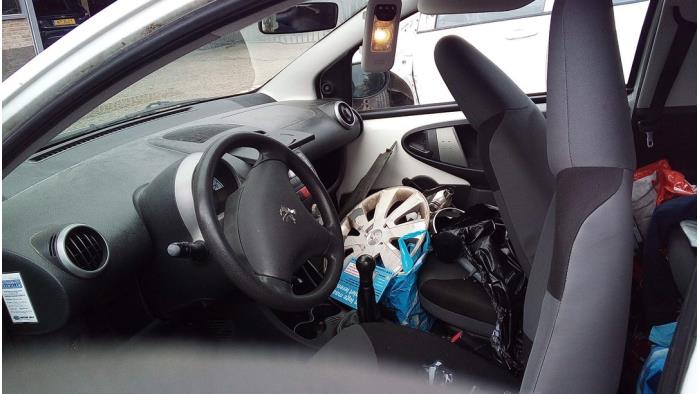 Peugeot 107 1.0 12V Sloopvoertuig (2012, Wit)