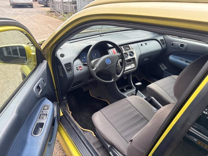 Honda HR-V 1.6 16V 4x4 Sloopvoertuig (1999, Geel)