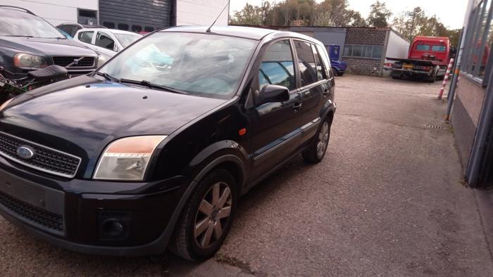 Ford Fusion 1.4 16V Sloopvoertuig (2007, Zwart)