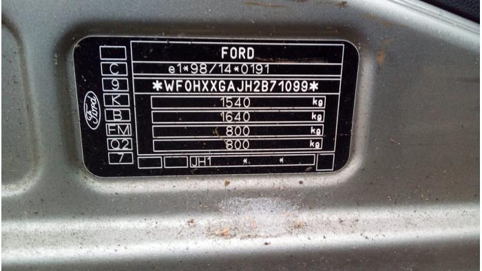 Ford Fiesta 5 1.3 Sloopvoertuig (2002, Grijs)