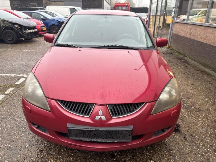 Mitsubishi Lancer Wagon 1.6 16V Sloopvoertuig (2004, Rood)