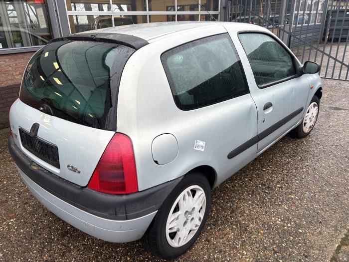Renault Clio II 1.4 Sloopvoertuig (1999, Grijs)