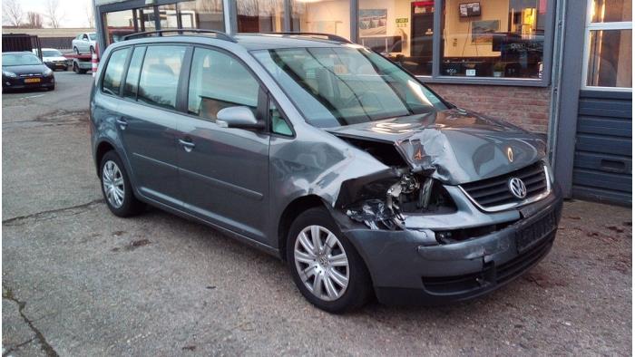 Volkswagen Touran 1.6 FSI 16V Sloopvoertuig (2006, Grijs)