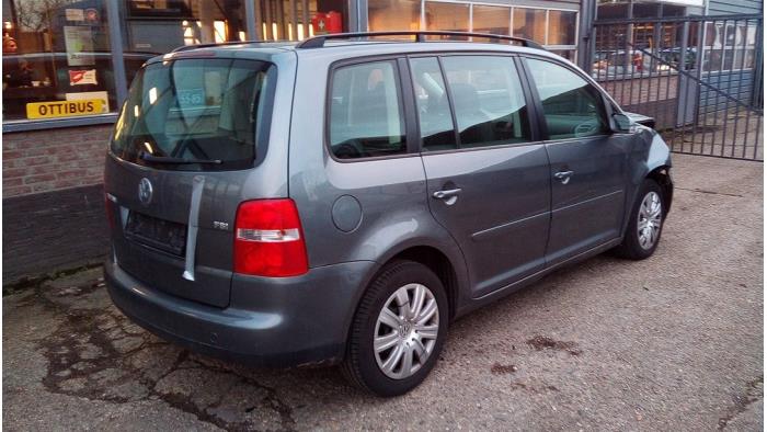 Volkswagen Touran 1.6 FSI 16V Sloopvoertuig (2006, Grijs)