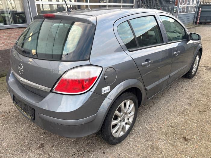 Opel Astra H 1.4 16V Twinport Sloopvoertuig (2005, Grijs)