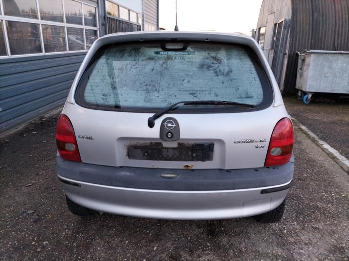 Opel Corsa B 1.2i 16V Sloopvoertuig (2000, Grijs)