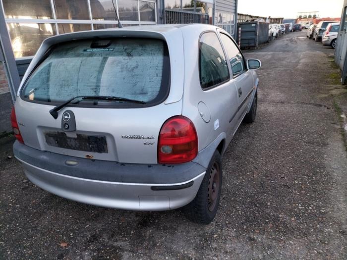 Opel Corsa B 1.2i 16V Sloopvoertuig (2000, Grijs)