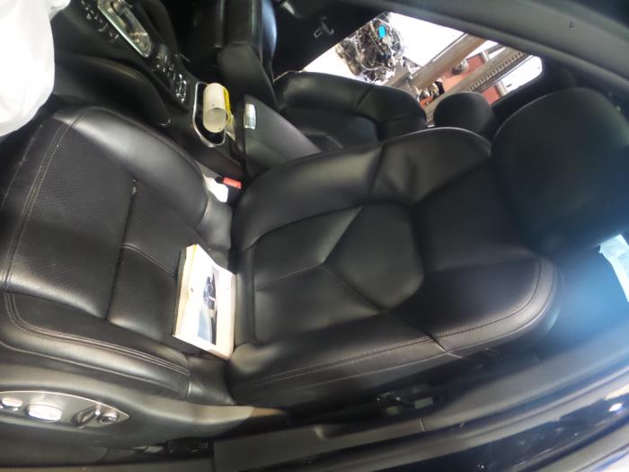 Porsche Cayenne II 3.0 D V6 24V Sloopvoertuig (2012, Zwart)