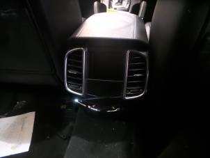 Porsche Cayenne II 3.0 D V6 24V Sloopvoertuig (2012, Zwart)