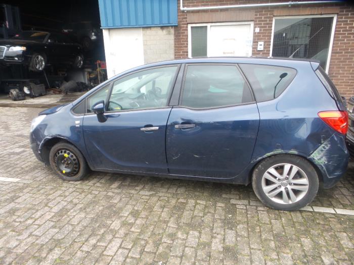 Opel Meriva Mk.II 1.4 Turbo 16V ecoFLEX Sloopvoertuig (2011, Blauw)