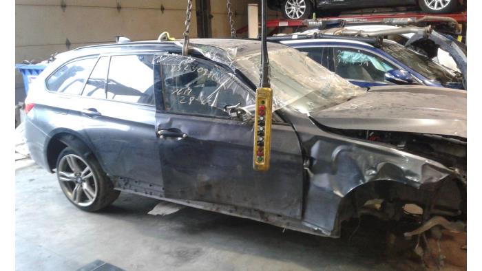 BMW 3 serie Touring 330d xDrive 3.0 24V Sloopvoertuig (2013, Grijs)