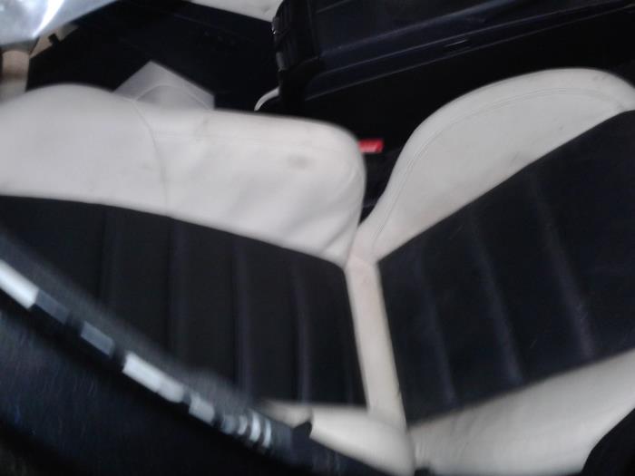 Mercedes C 6.2 C-63 AMG 32V Black Series Sloopvoertuig (2011, Zwart)