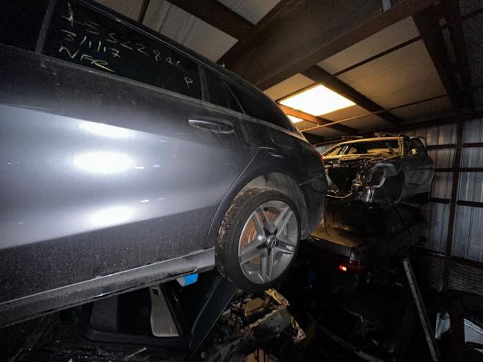 Mercedes CLA Shooting Brake 2.0 AMG CLA-45 Turbo 16V Sloopvoertuig (2015, Grijs)