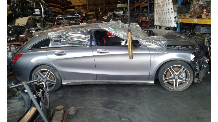 Mercedes CLA Shooting Brake 2.0 AMG CLA-45 Turbo 16V Sloopvoertuig (2015, Grijs)